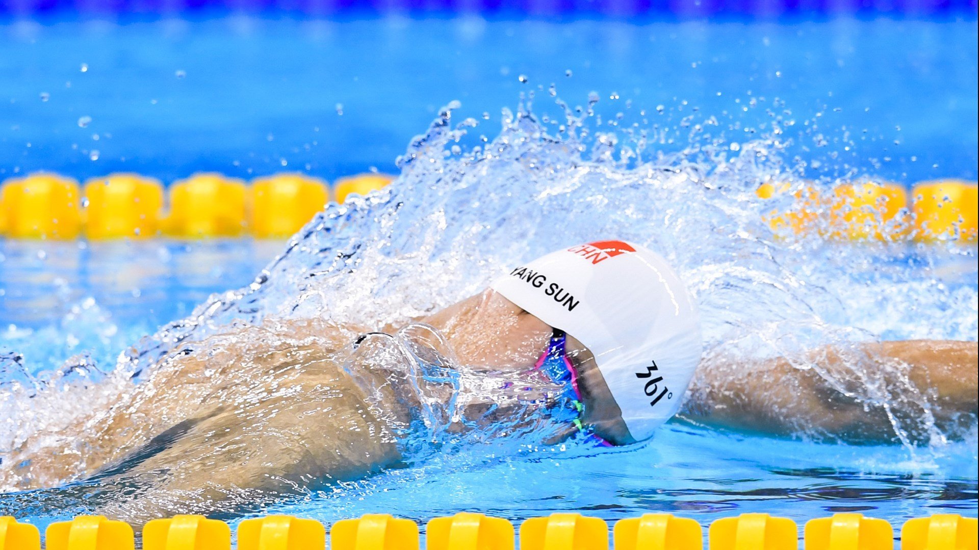 开云·Kaiyun网页版-巨型水上漂浮赛，水域中的欢乐狂欢，水上漂浮平台价格